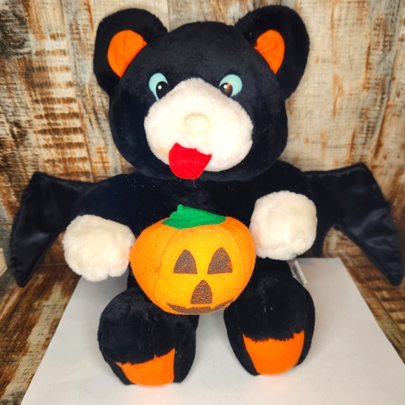Vtg Rare Black Bat Pumpkin Jack O'Lantern Halloween Plush Stuffed Animal Cuddle - Picture 1 of 5